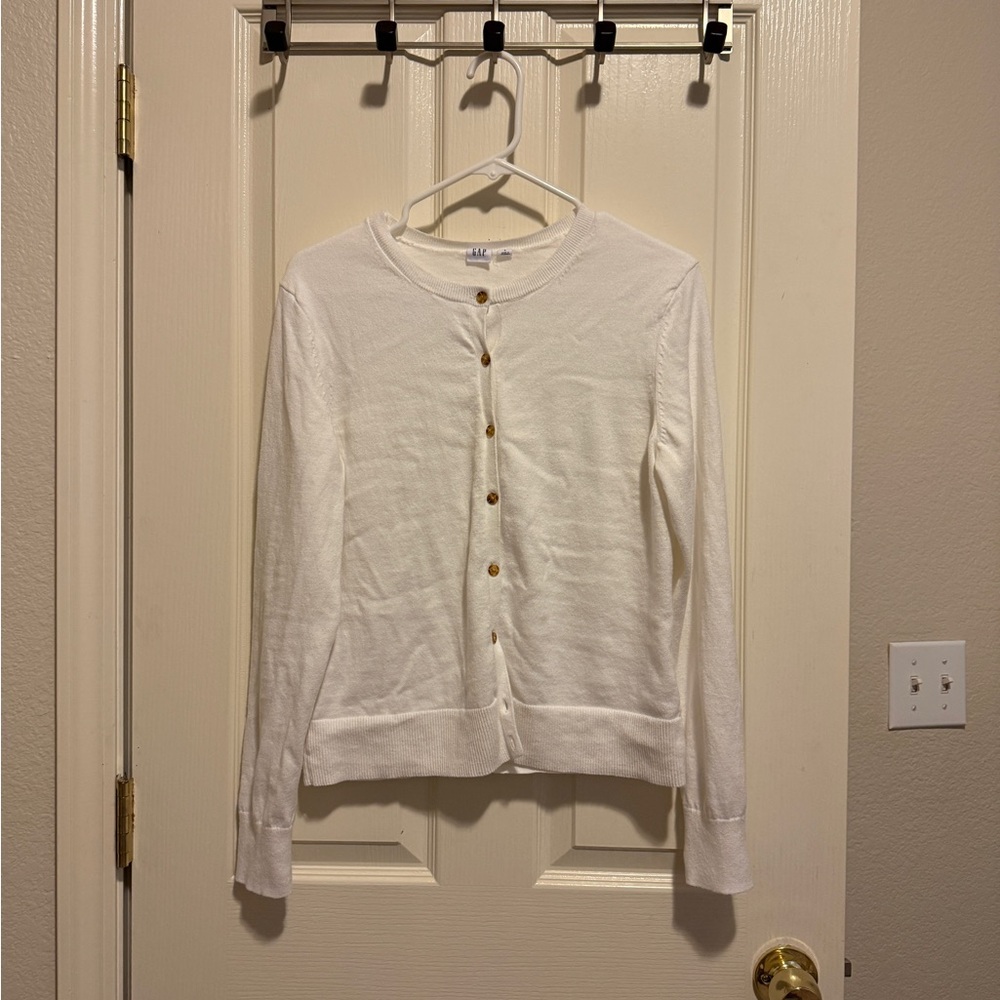 100% cotton Cardigan new without tags